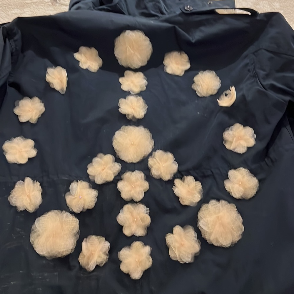 Tu Es Mon Tresor navy blue Parker coat with cream flowers
